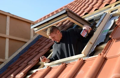 Pose de fenêtres de toit Velux à Hergnies